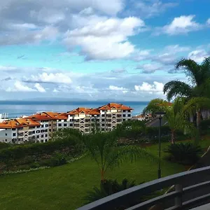 https://colinas-do-sol.madeira-islandshotels.com